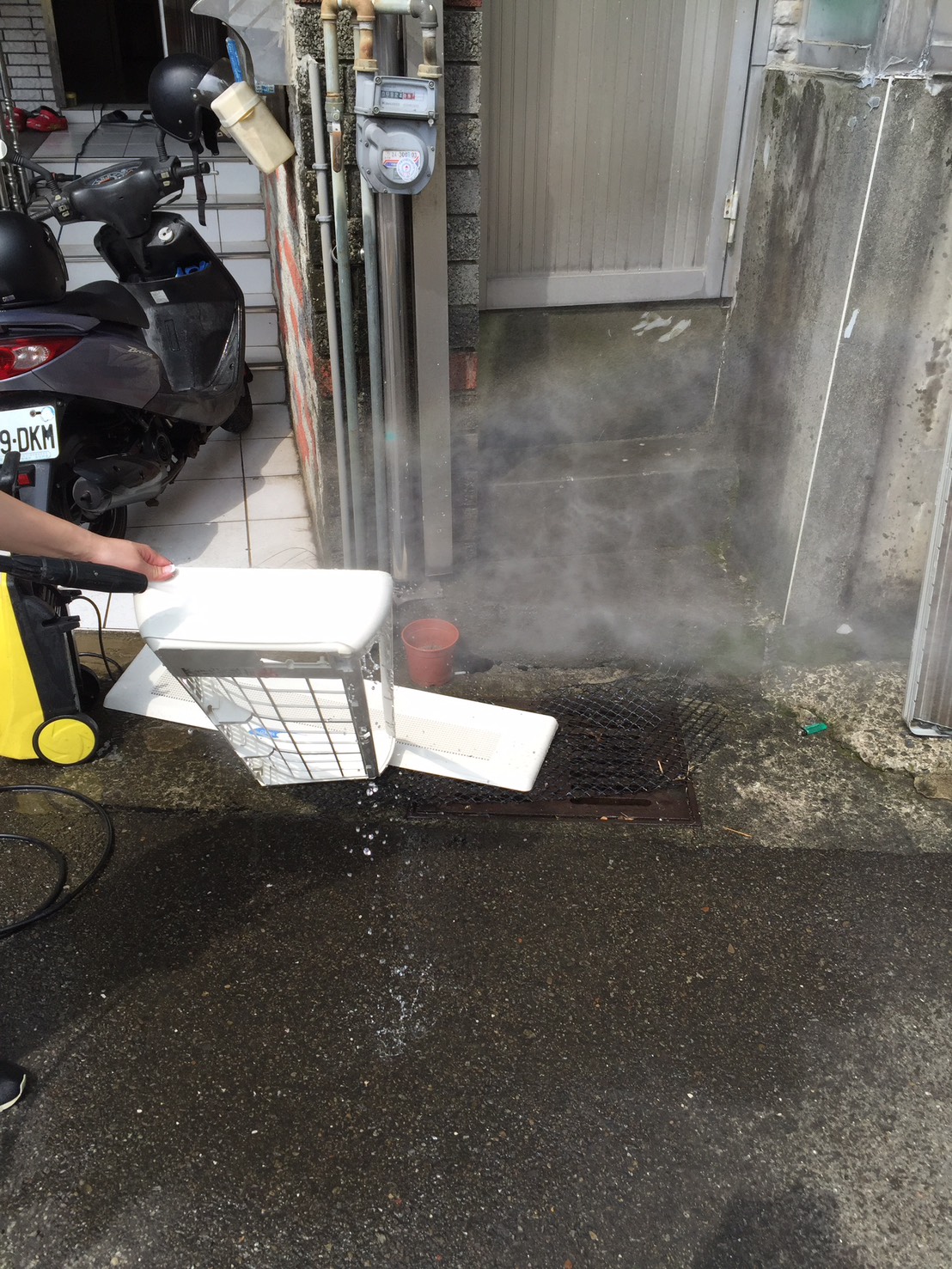 新竹.竹東.關西.冷氣拆機//新竹.竹東.關西.冷氣移機//推薦.冷氣安裝//新竹冷氣保 養//新竹灌冷媒0919580573劉先生